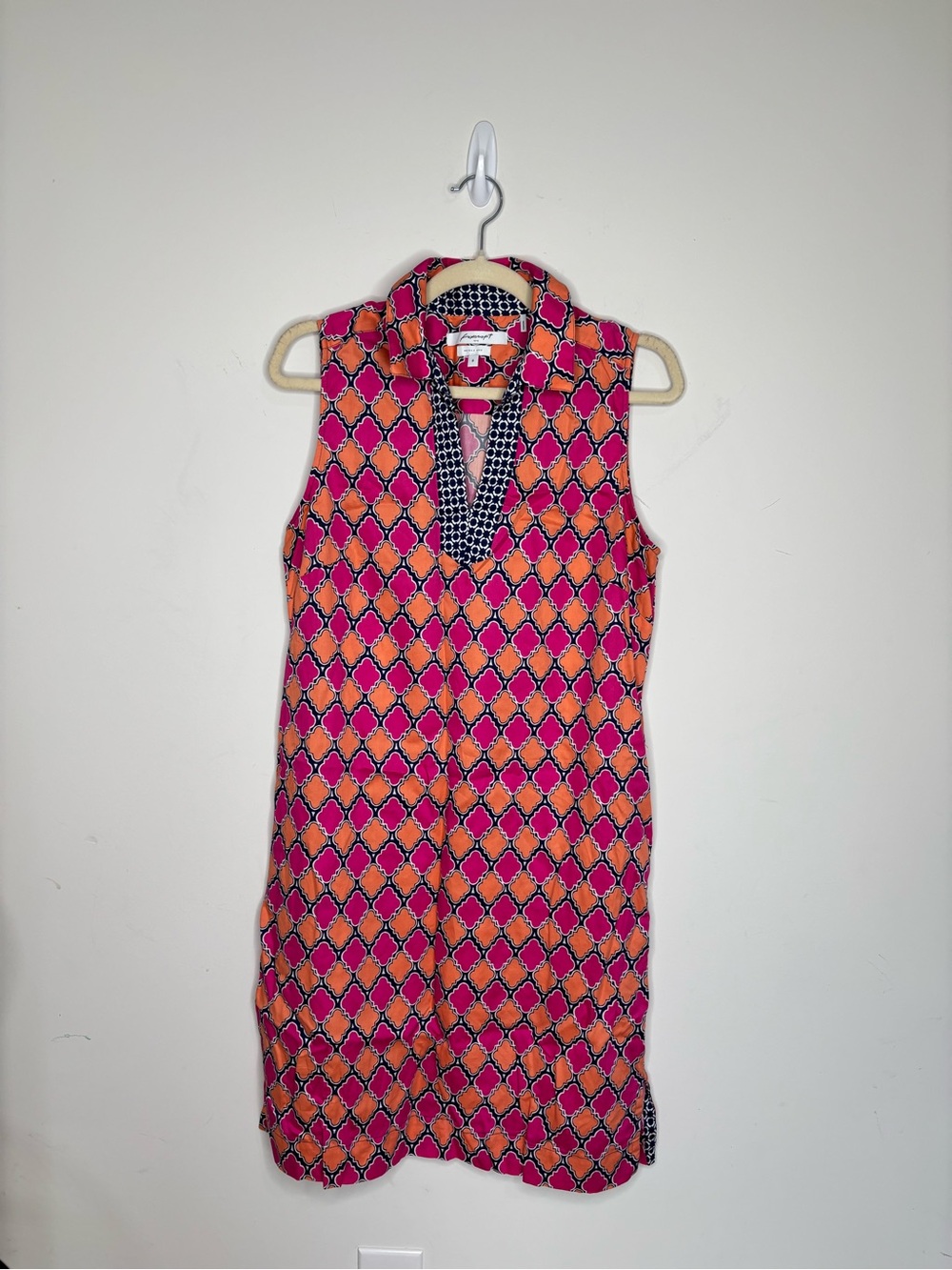 M4 Foxcroft Geometric Print Shift Dress Pink Orange Women 8 Collared Mini